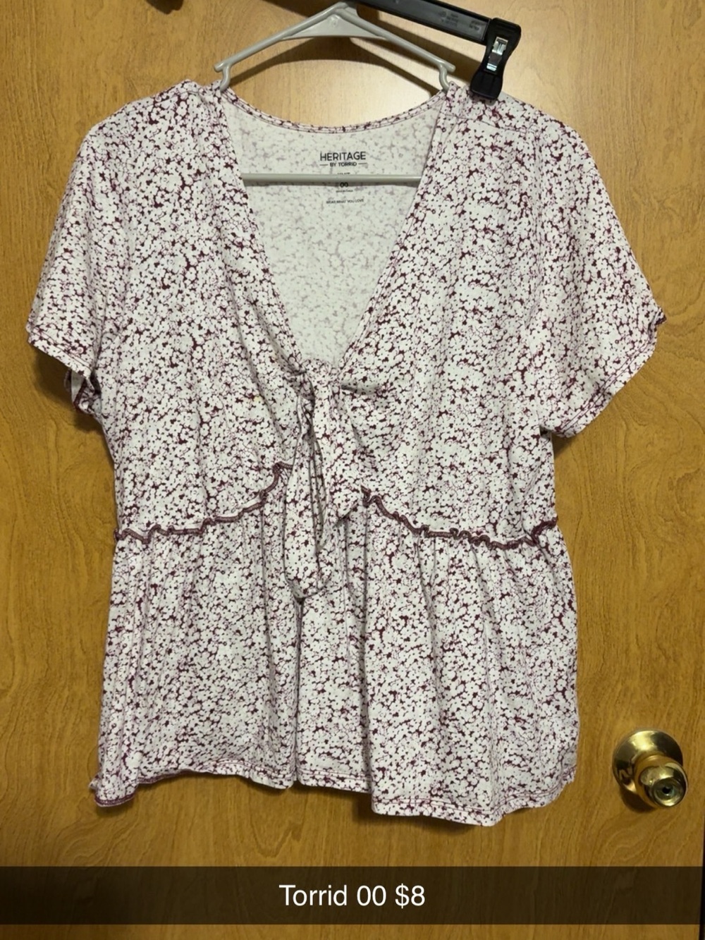 torrid White & Maroon Floral Tie-Front Blouse
